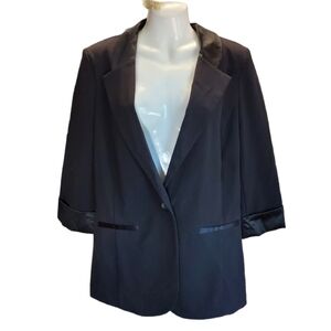 I.N. San Francisco black Tuxedo blazer M